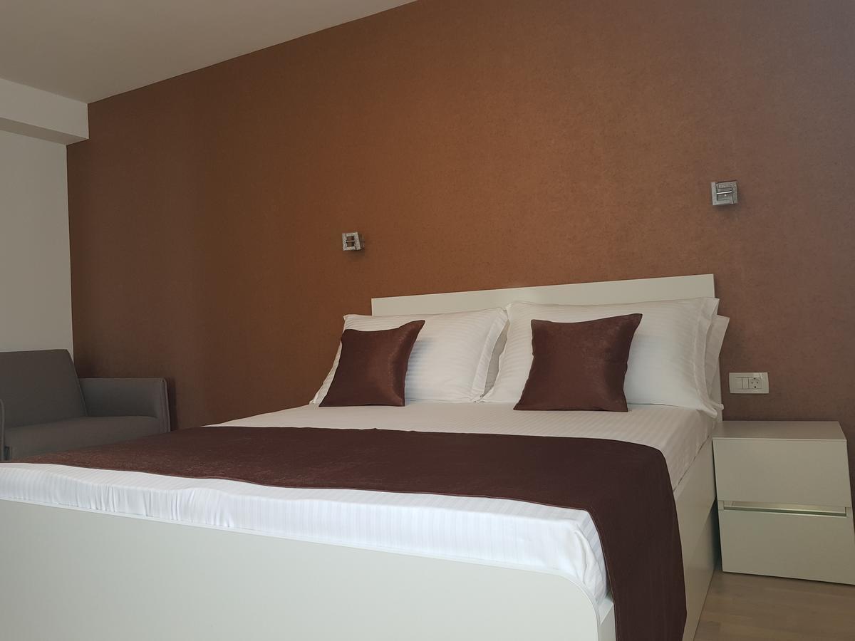 Apartments Petricevic Podstrana Exterior photo