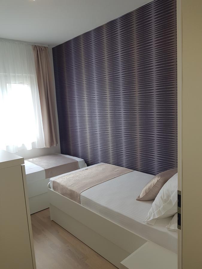 Apartments Petricevic Podstrana Exterior photo
